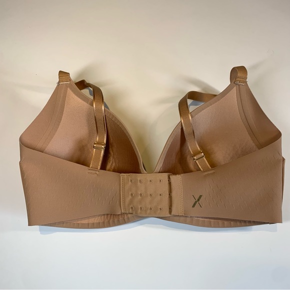 Size 6 KNIX nude wingwoman contour bra 32DD 34DD 32E - Picture 2 of 14